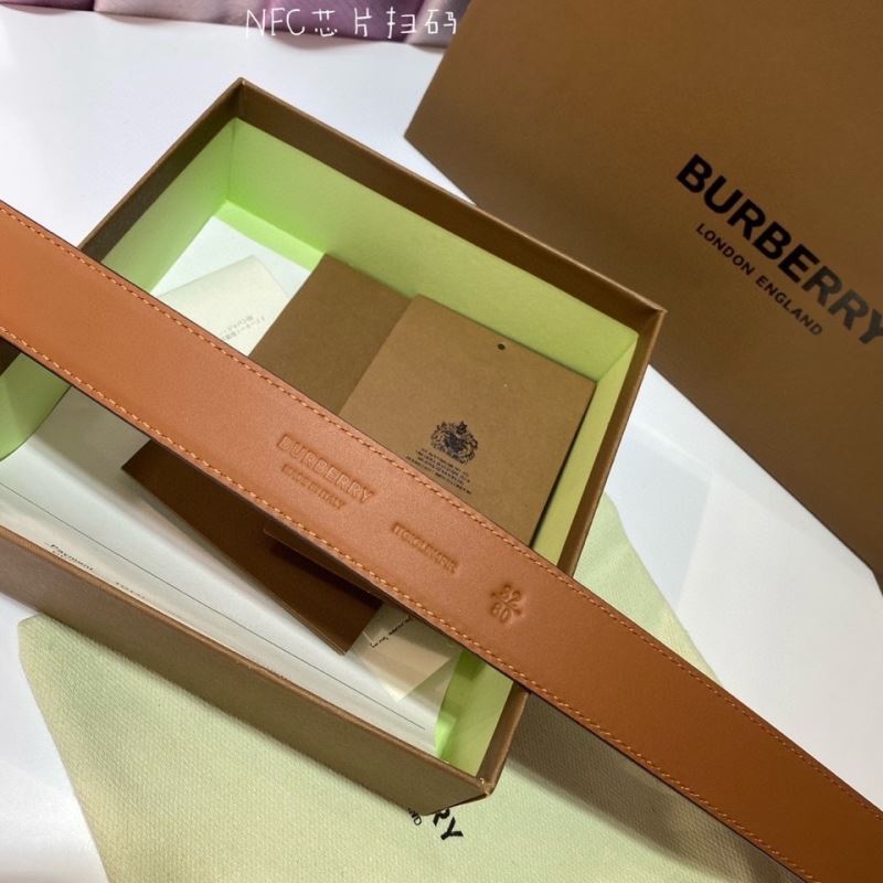 BURBERRY